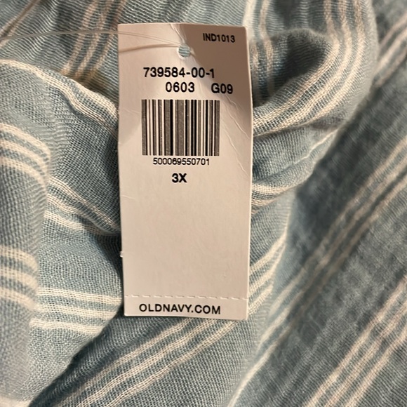 Old Navy women’s pullover top. Blue and white striped. 3/4 sleeves. Size 3X NWT - Picture 7 of 10